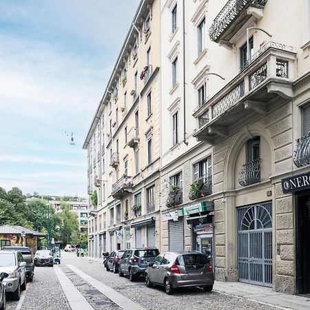 Easylife - Appartamento Elegante Moderno E Accogliente - La Tua Oasi In Citta ميلان المظهر الخارجي الصورة