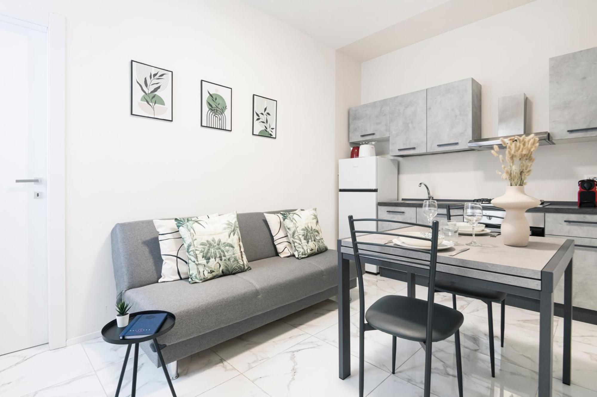 Easylife - Appartamento Elegante Moderno E Accogliente - La Tua Oasi In Citta ميلان المظهر الخارجي الصورة