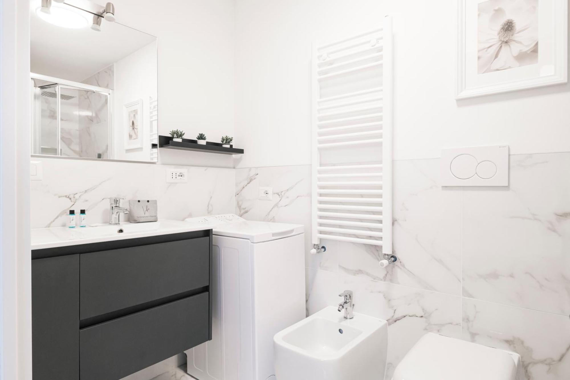 Easylife - Appartamento Elegante Moderno E Accogliente - La Tua Oasi In Citta ميلان المظهر الخارجي الصورة